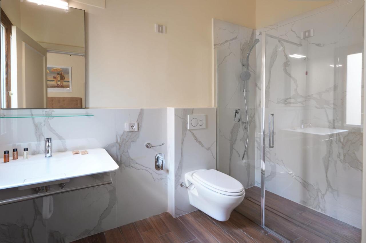 Bed and Breakfast Residenza Mondragone Florencia Exterior foto
